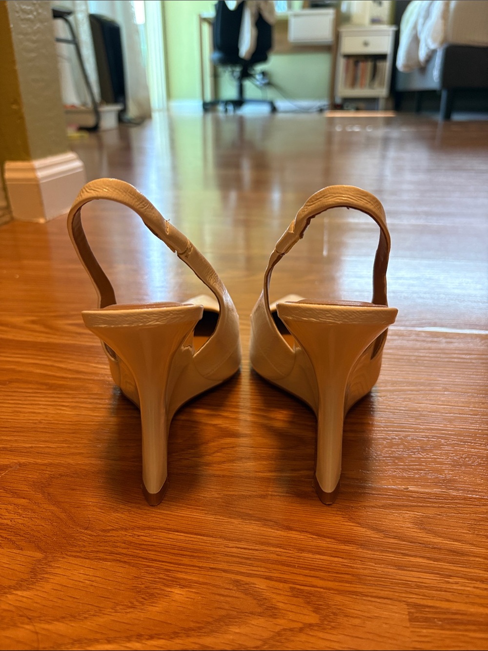 Zara Asymmetric Heeled Shoes - Picture 3 of 6